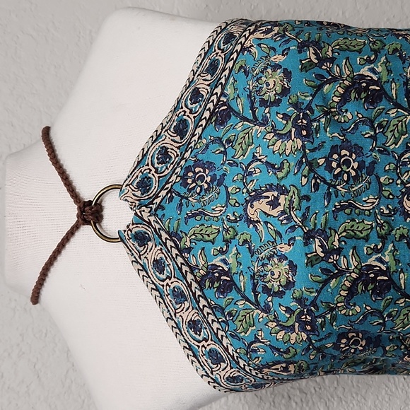 Chaps Multicolor Floral Print Halter w/Brown Rope Strap Clasp in Back Sz. M - Picture 2 of 8